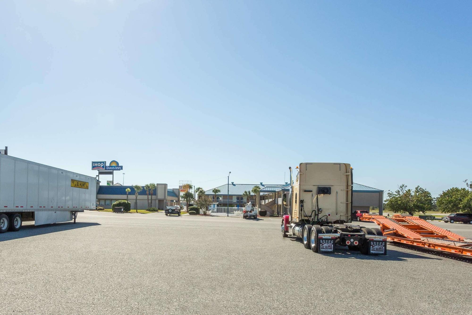 Days Inn By Wyndham Adel I-75 Dış mekan fotoğraf